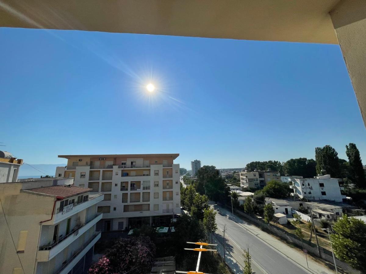 E.I.R Apartments Vlorë エクステリア 写真