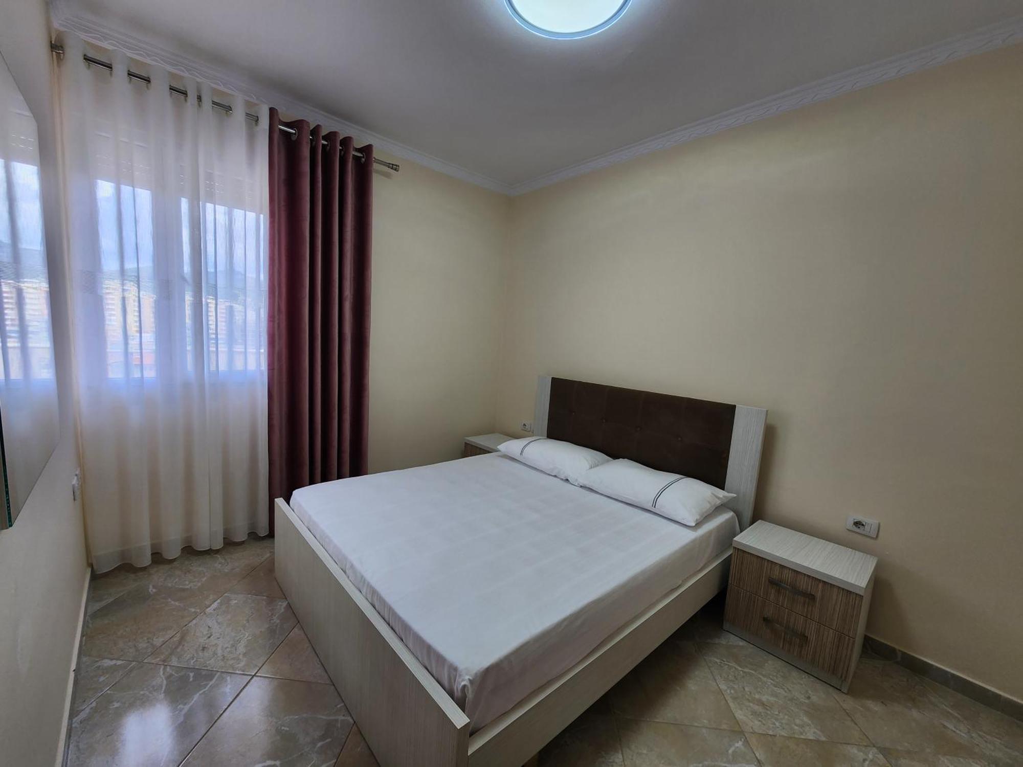 E.I.R Apartments Vlorë エクステリア 写真