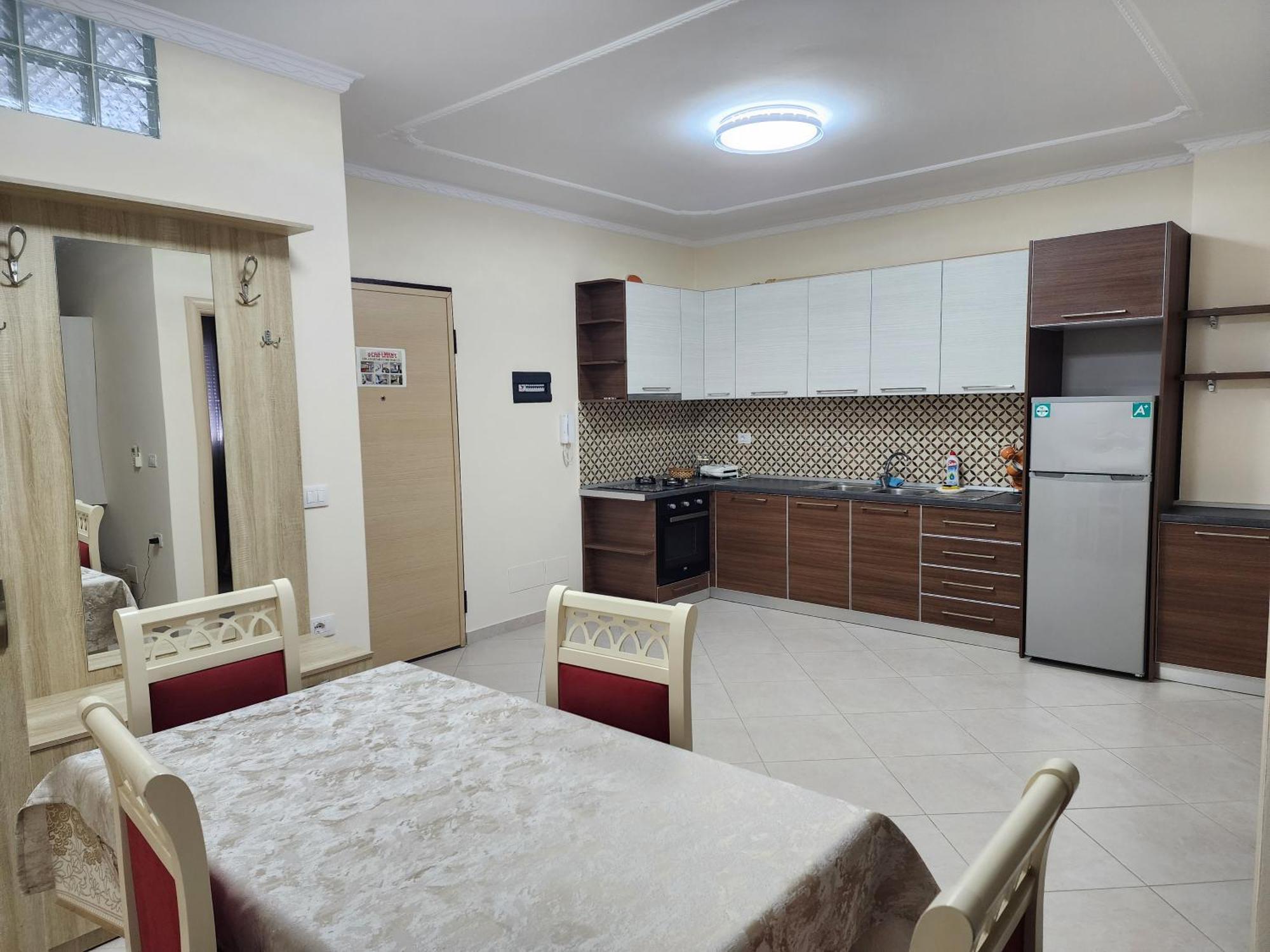E.I.R Apartments Vlorë エクステリア 写真