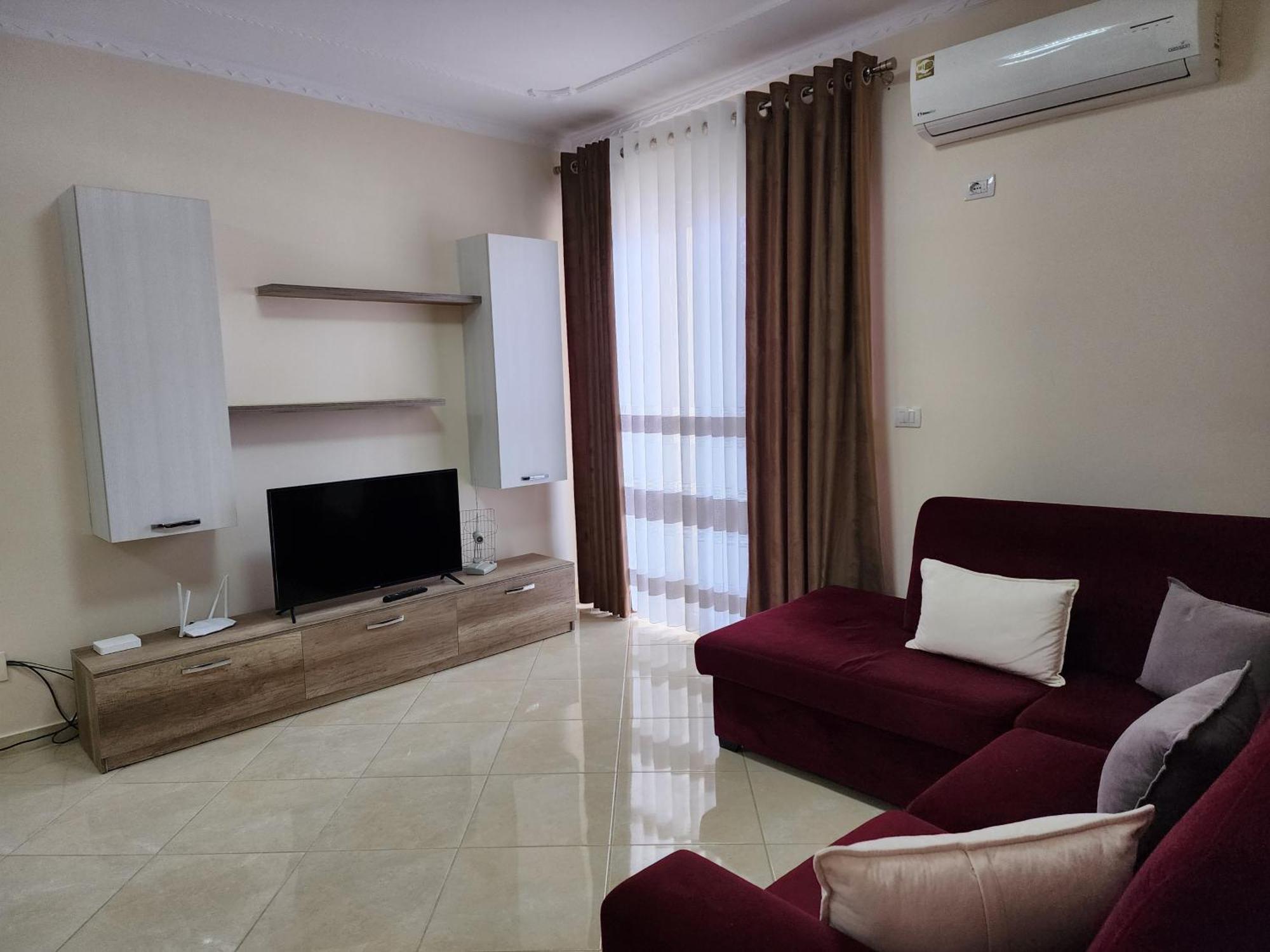 E.I.R Apartments Vlorë エクステリア 写真