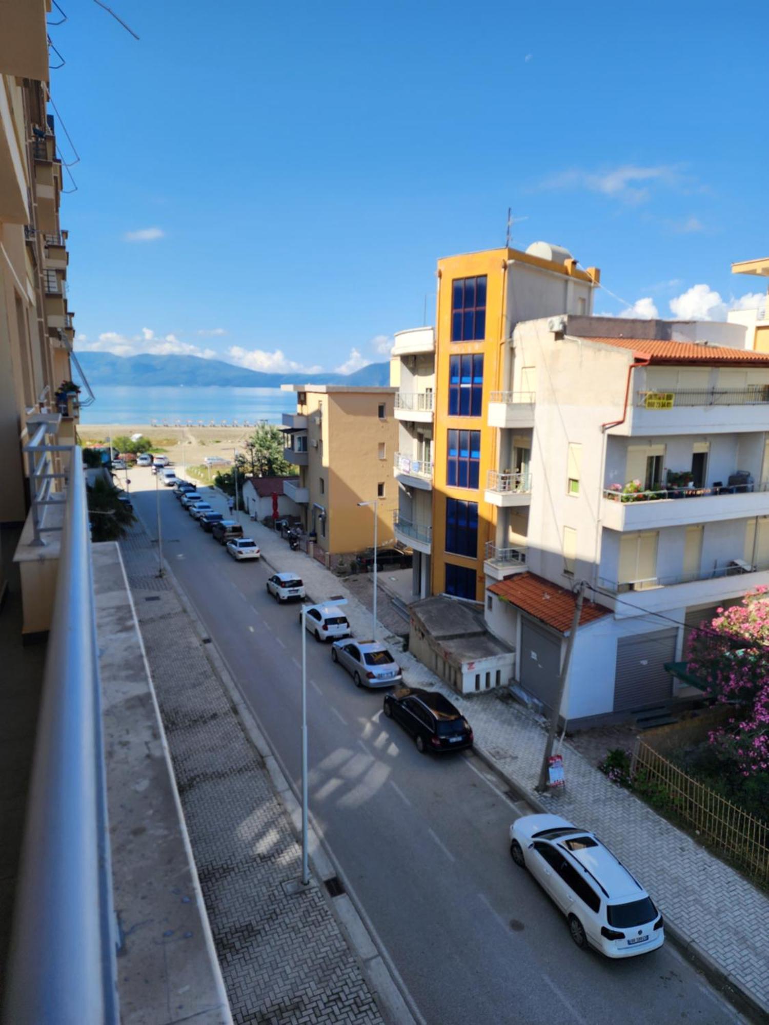 E.I.R Apartments Vlorë エクステリア 写真