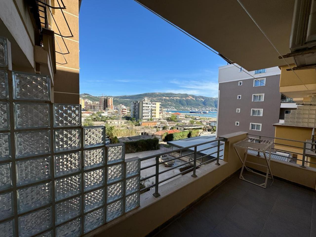 E.I.R Apartments Vlorë エクステリア 写真