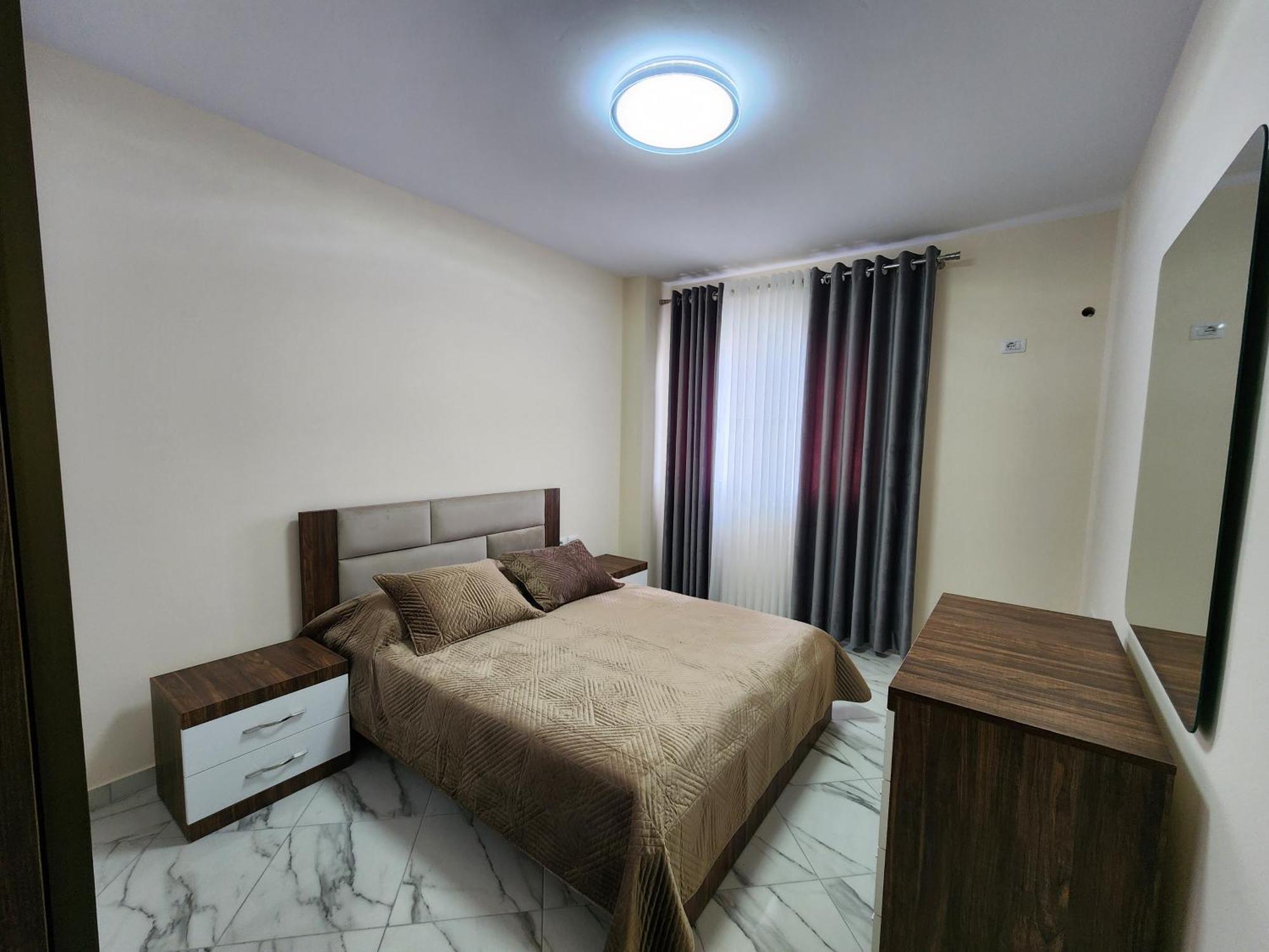E.I.R Apartments Vlorë エクステリア 写真