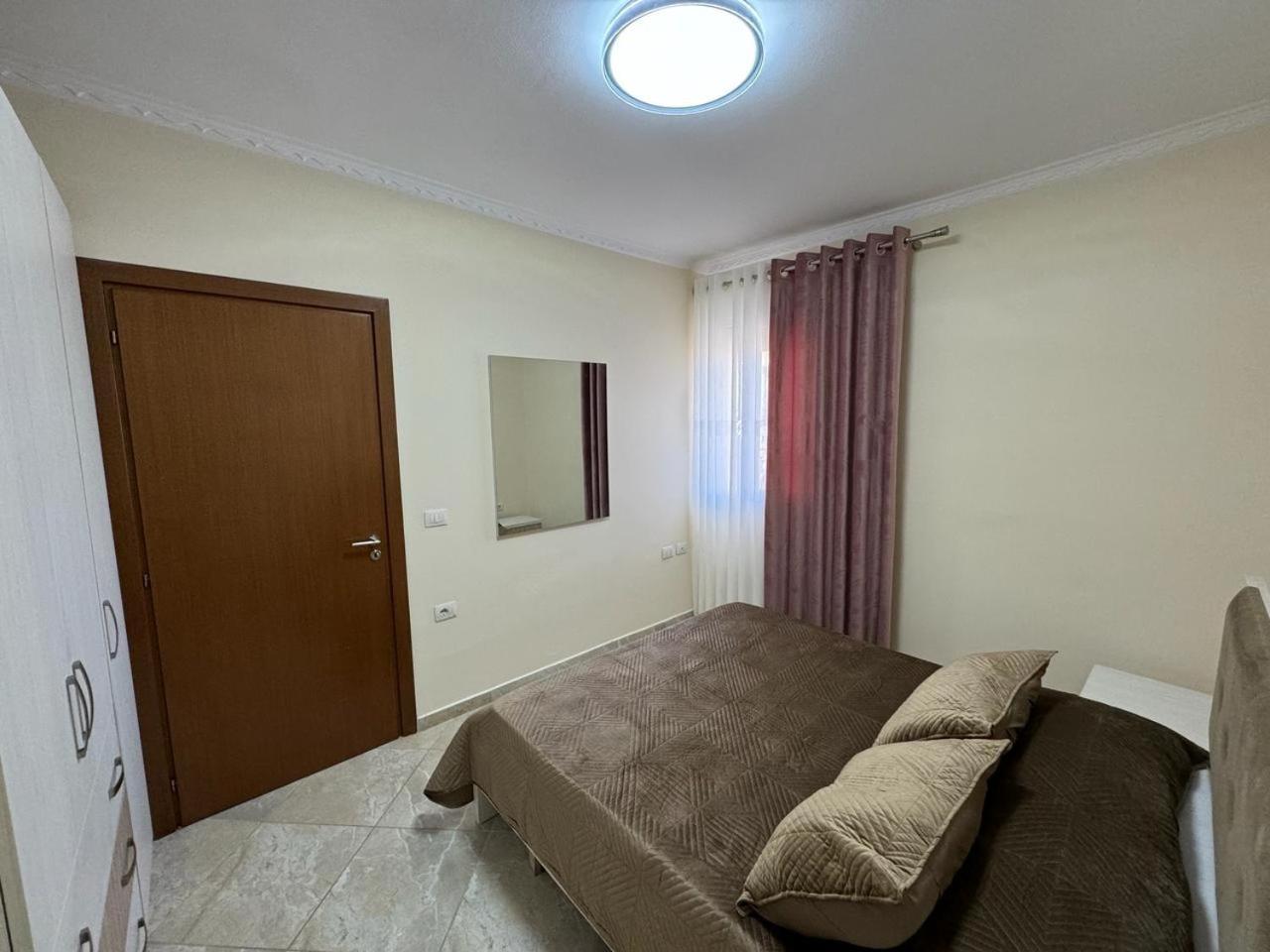 E.I.R Apartments Vlorë エクステリア 写真